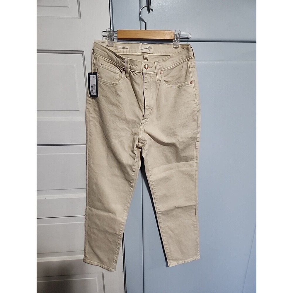 New Women's High-Rise 90's Slim Straight Jeans - Universal Thread Ivory Size 8